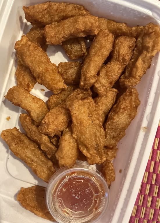 F29. Deep-Fried Fish Cake 炸甜不辣